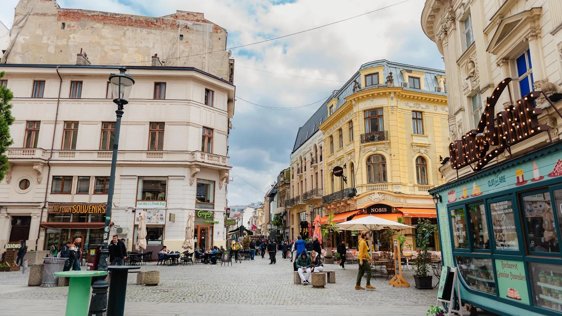 Heart Of Old Town Apartment Bucharest Romania