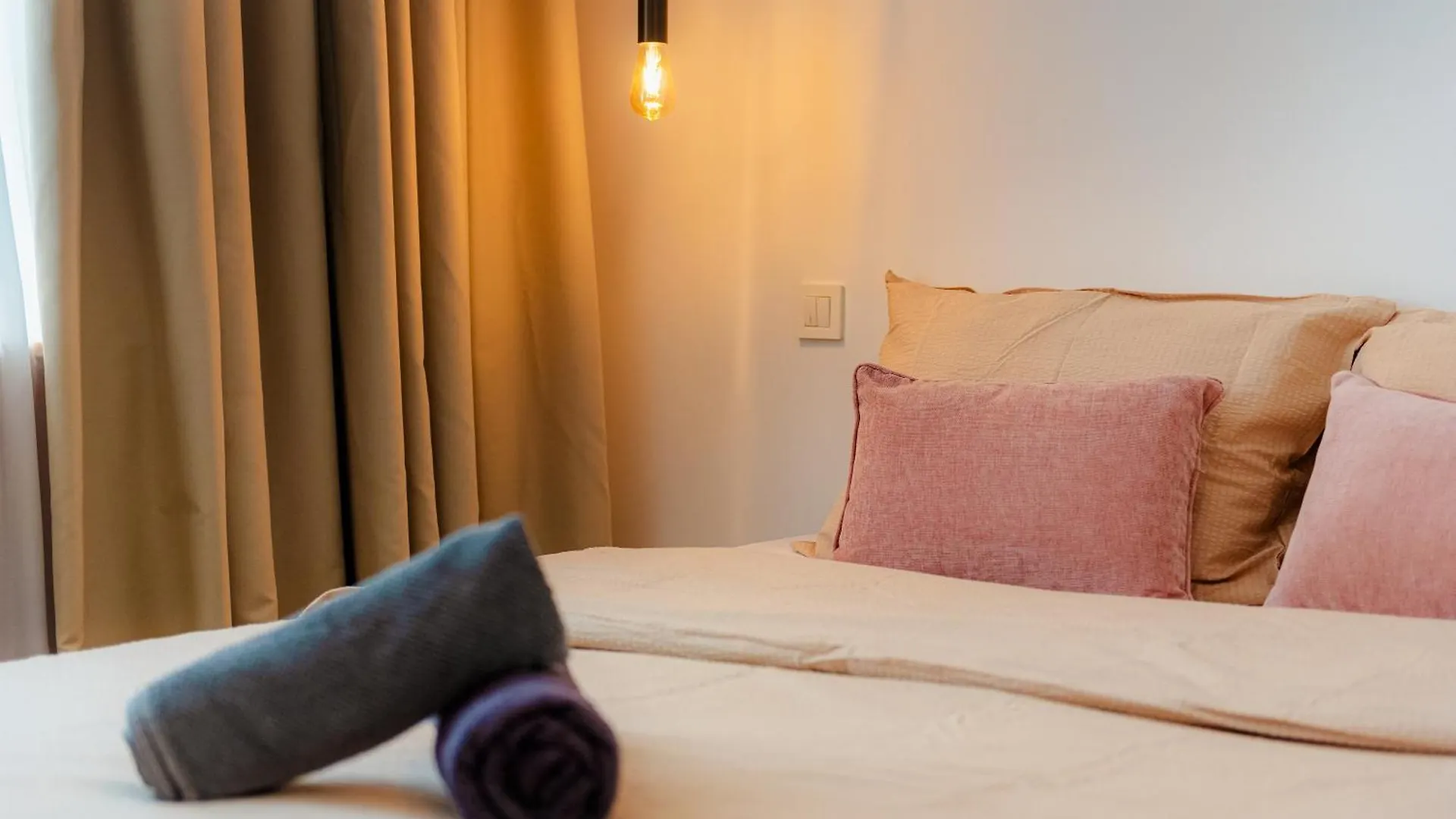 Heart Of Old Town Apartment Bucharest