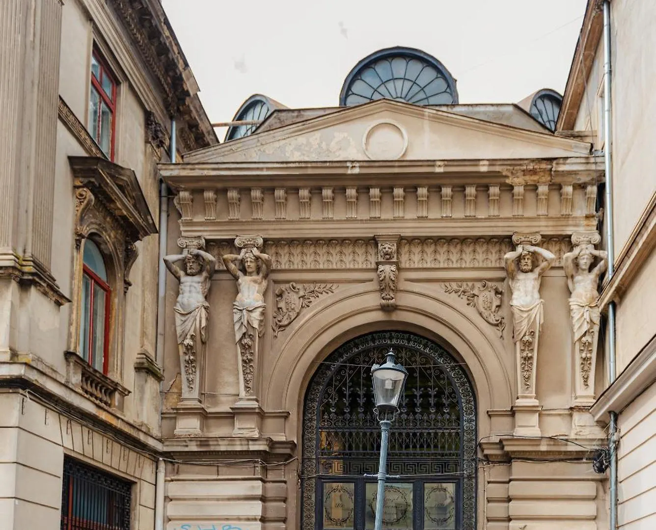 Heart Of Old Town Apartment Bucharest